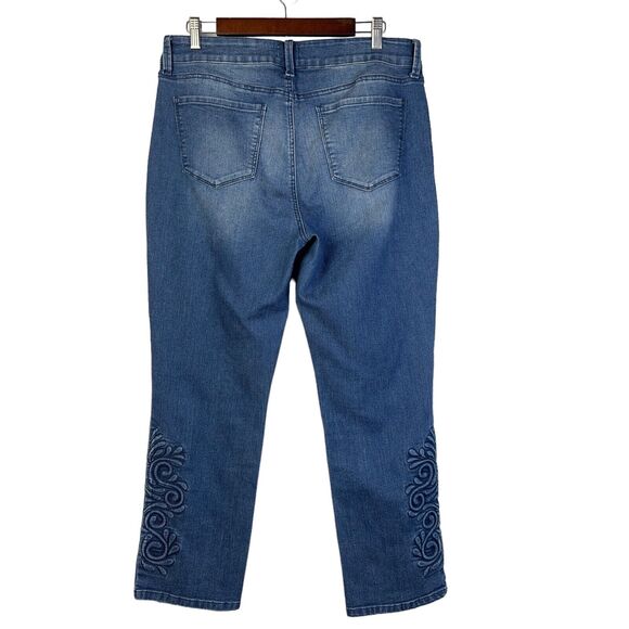 NYDJ IRA Jeans Womens Size 12 Relaxed Ankle Embossed Scroll Pattern Boho - Picture 2 of 16